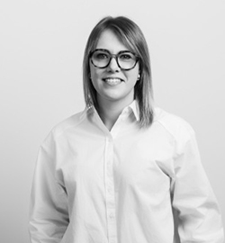 Profile picture of Clémence MAUSSAINT